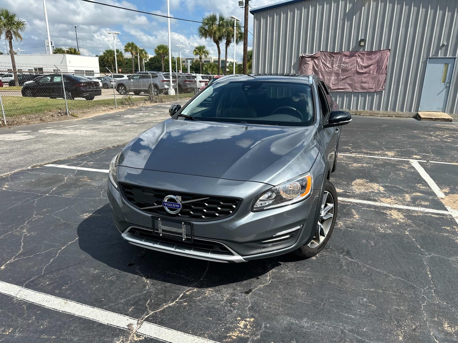 2018 Volvo V60