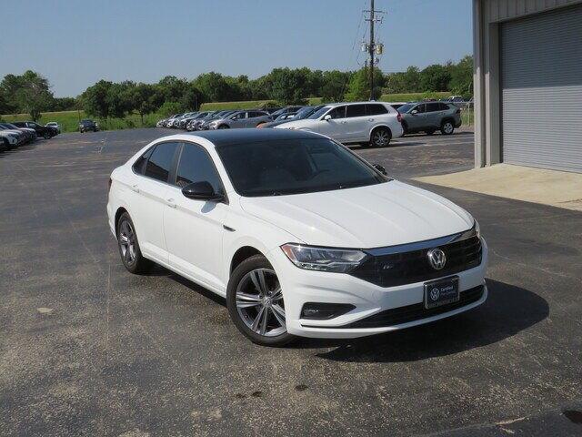 Certified 2021 Volkswagen Jetta R-Line with VIN 3VWC57BU8MM039054 for sale in Houston, TX