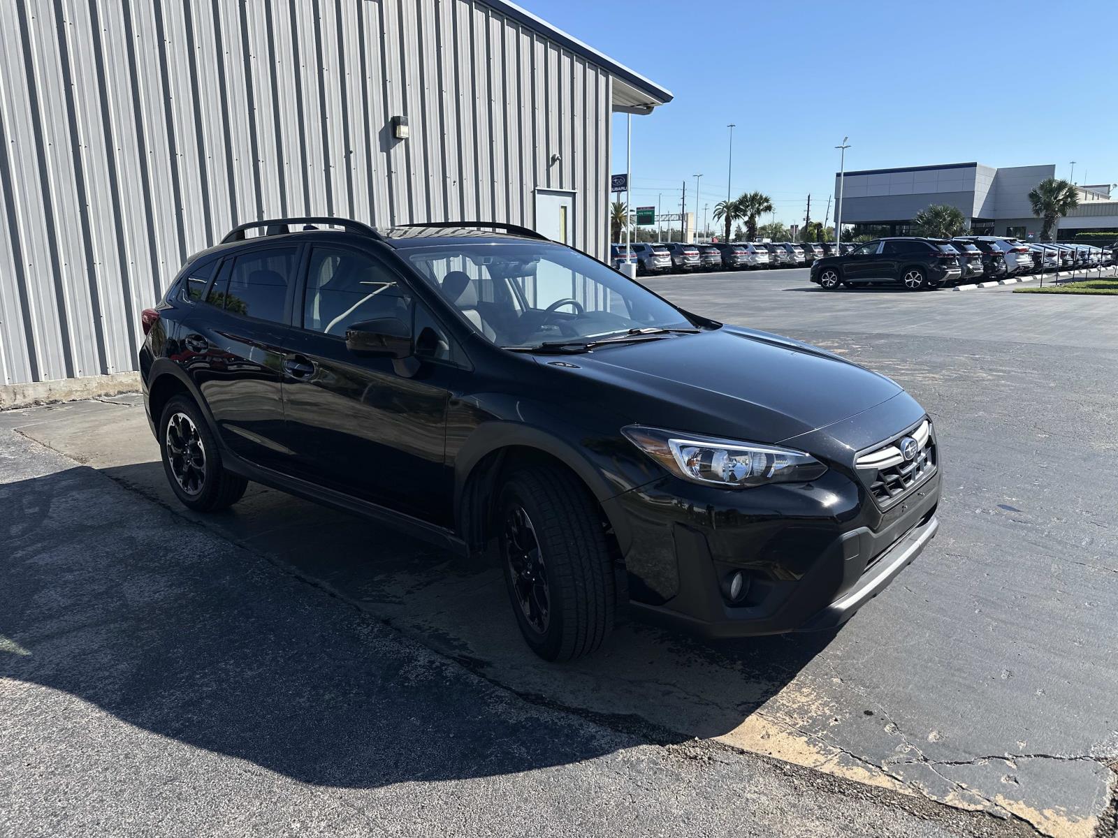 2023 Subaru Crosstrek Premium photo 2