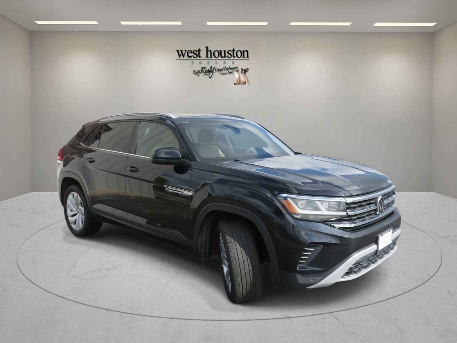 Used 2020 Volkswagen Atlas Cross Sport SE w/Tech R-Line with VIN 1V25E2CA0LC209179 for sale in Houston, TX