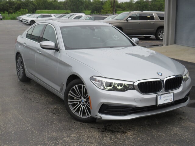 Used 2019 BMW 5 Series 530i with VIN WBAJA5C58KBX87015 for sale in Houston, TX