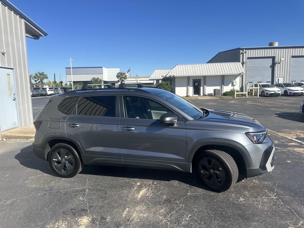 Certified 2025 Volkswagen Taos S FWD Sport Utility