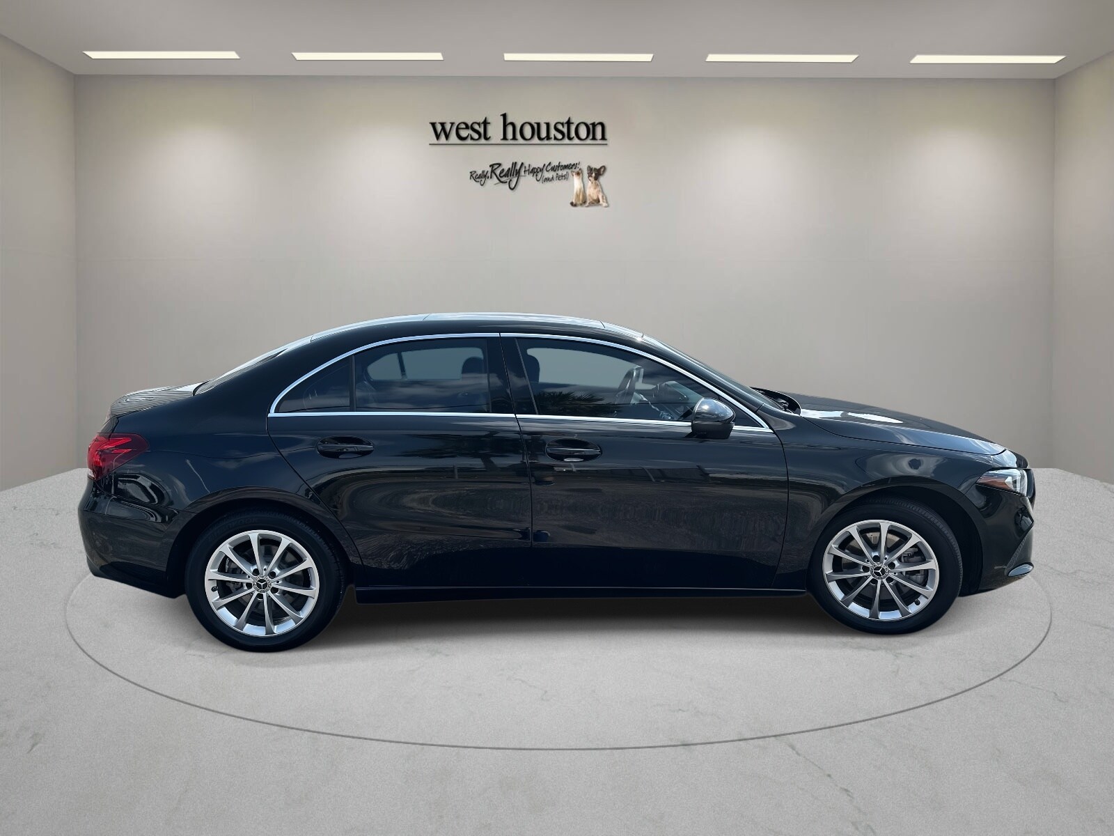 2019 Mercedes Benz A 220 photo 3