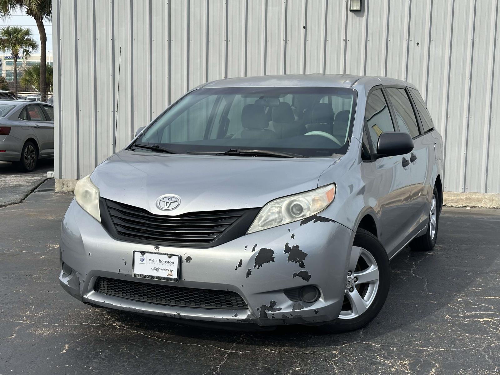 2011 Toyota Sienna Base