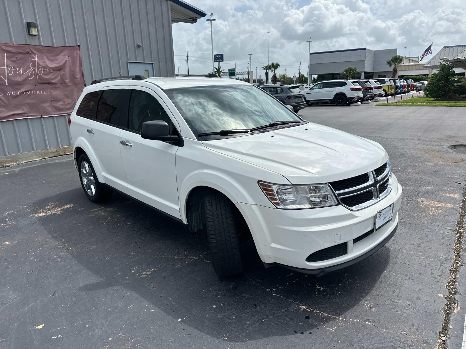 Used 2015 Dodge Journey SE with VIN 3C4PDCAB2FT518398 for sale in Houston, TX