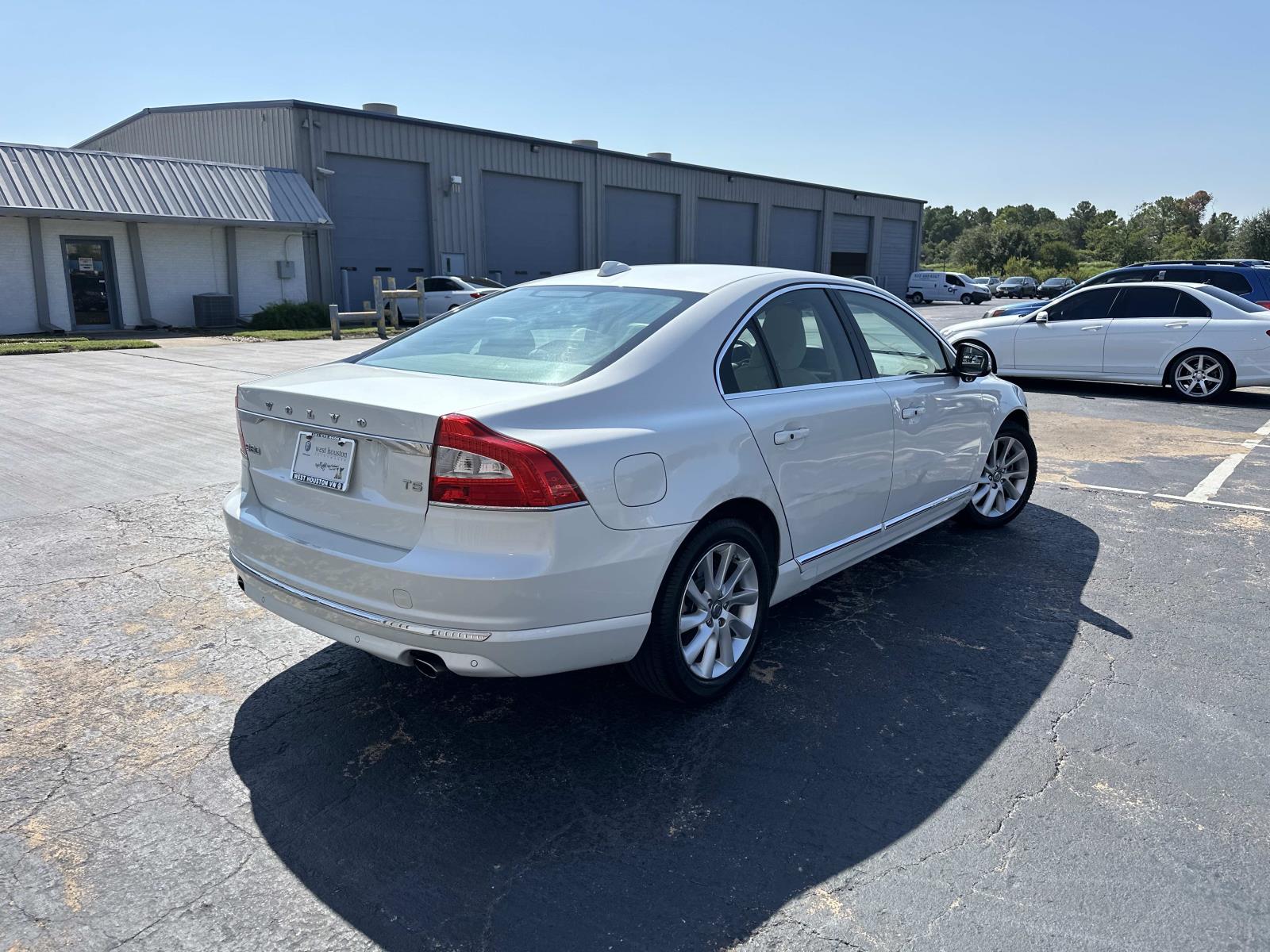 2015 Volvo S80 T5 Drive-E photo 4