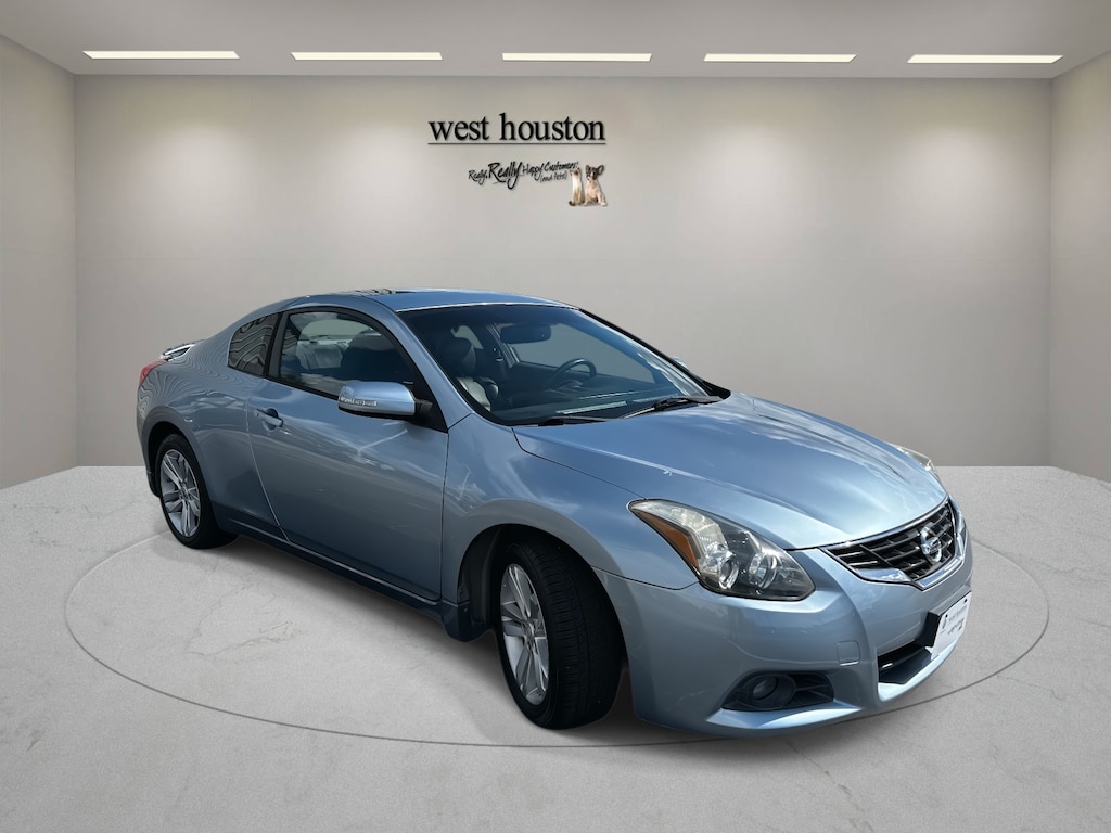 Used 2012 Nissan Altima Cpe I4 CVT 2.5 S Car