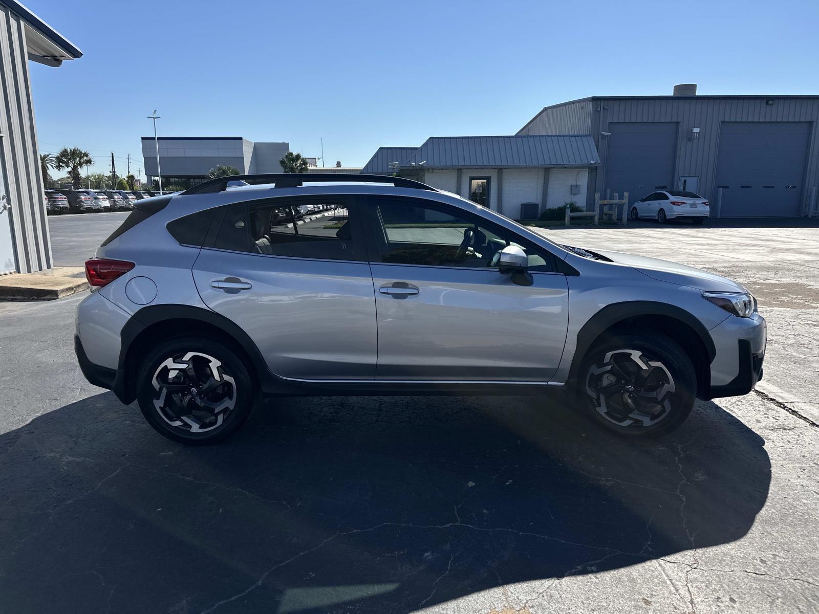 2021 Subaru Crosstrek Limited photo 2