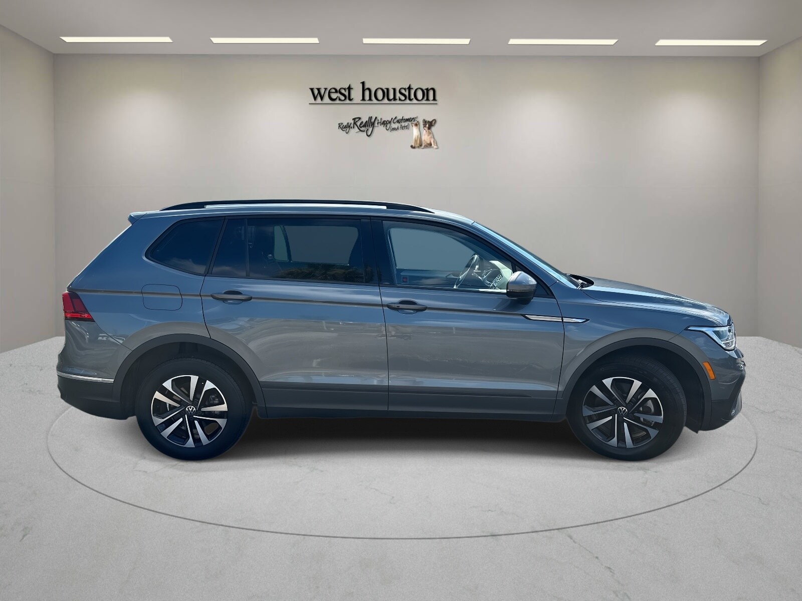 2023 Volkswagen Tiguan S photo 3