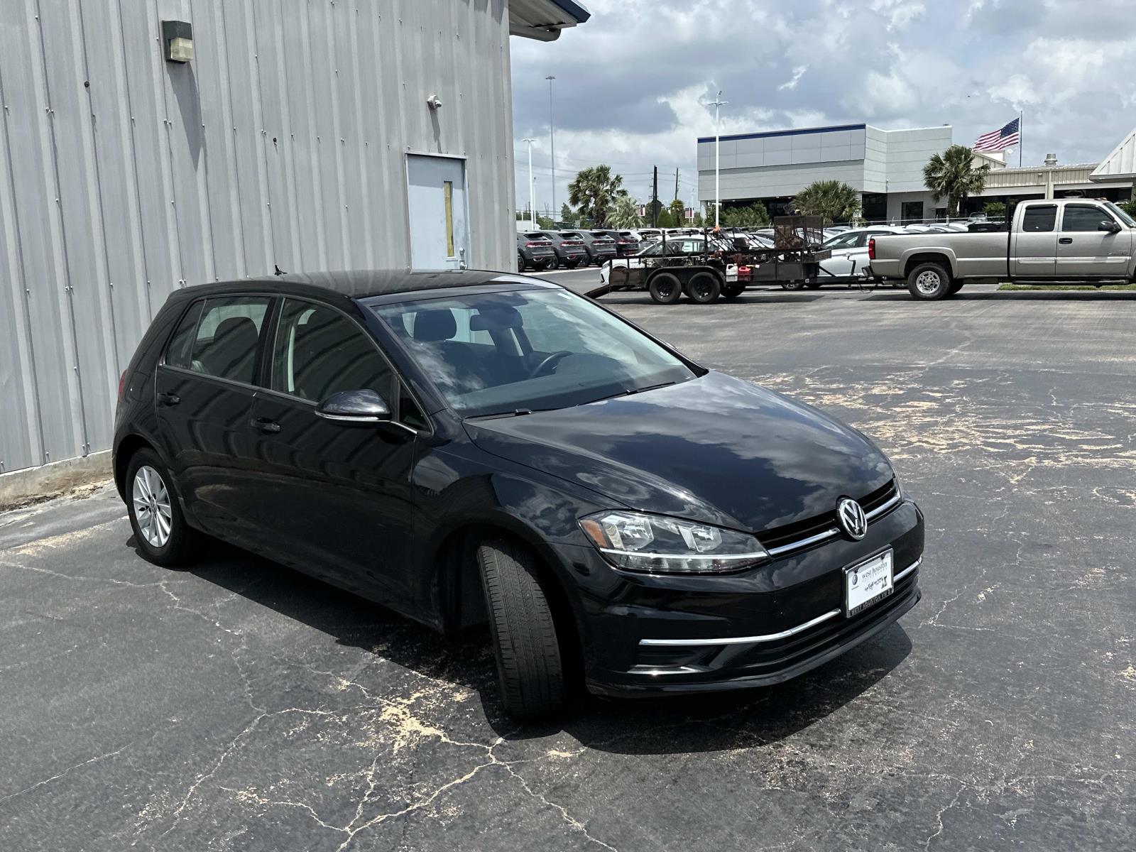 3VWG17AU7JM276225