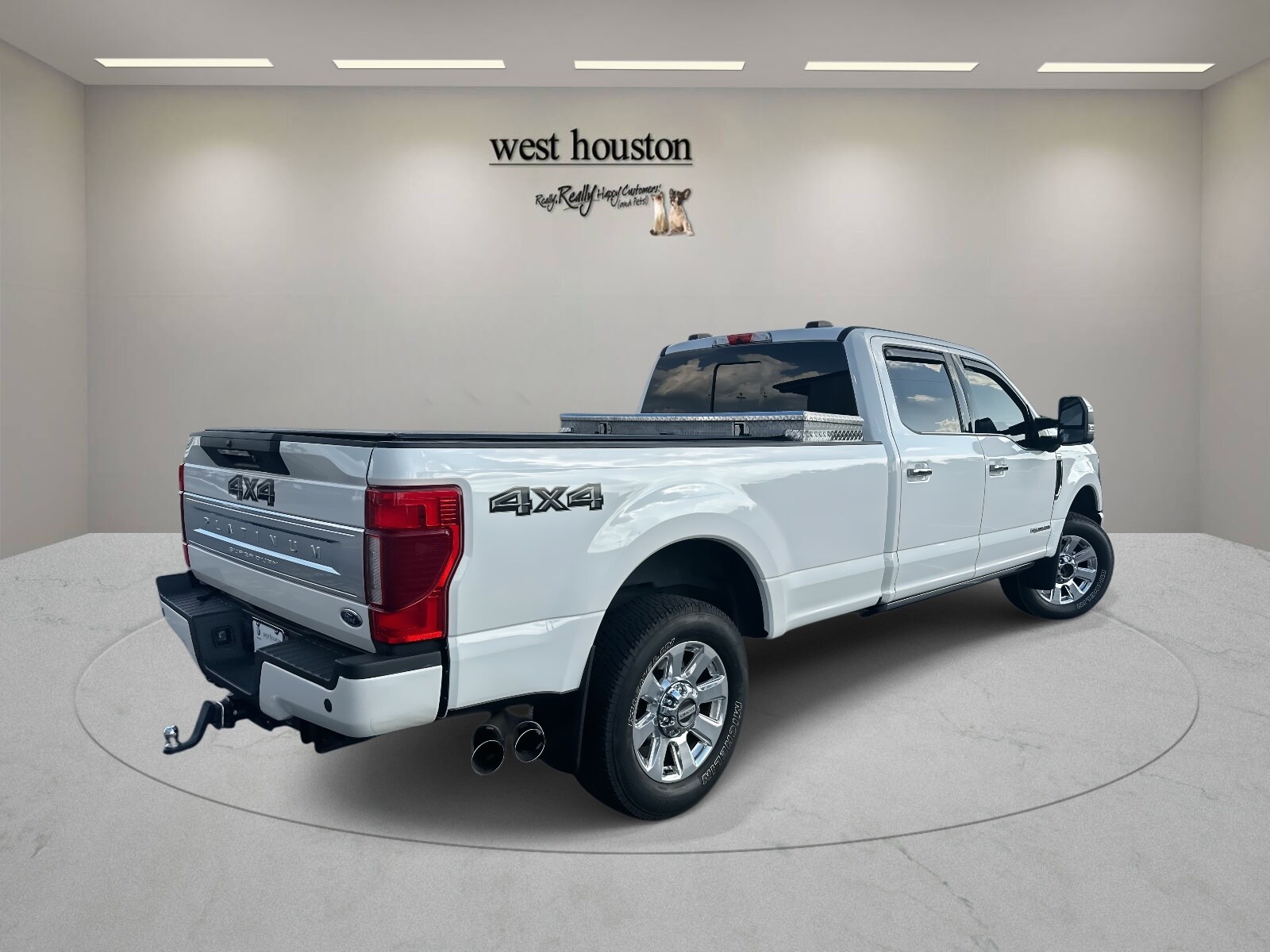 2022 Ford F-250 Platinum photo 4