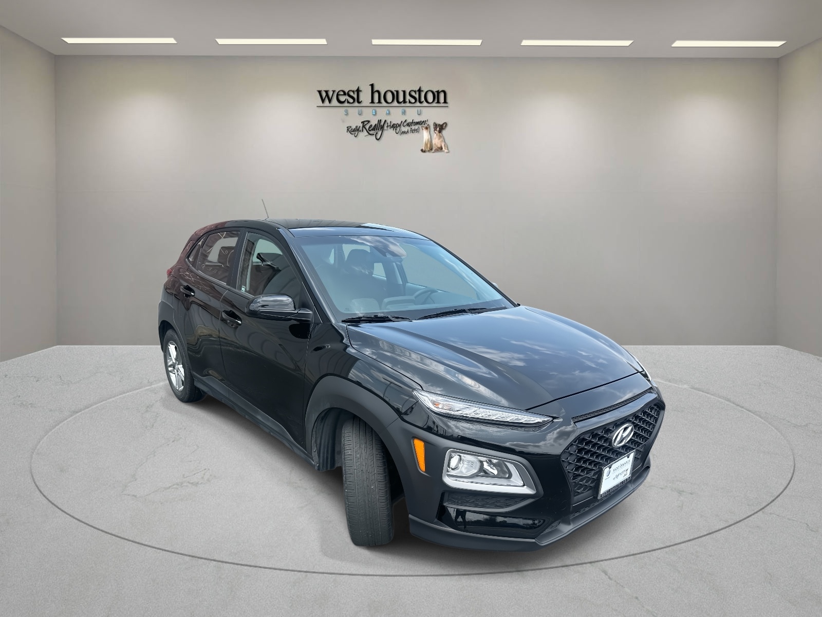 Used 2020 Hyundai Kona SE with VIN KM8K12AA7LU571180 for sale in Houston, TX