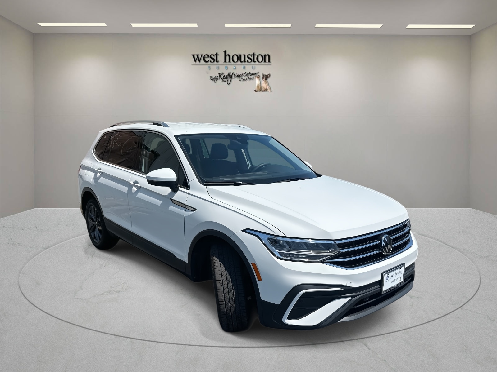 Certified 2024 Volkswagen Tiguan SE with VIN 3VV3B7AXXRM003060 for sale in Houston, TX