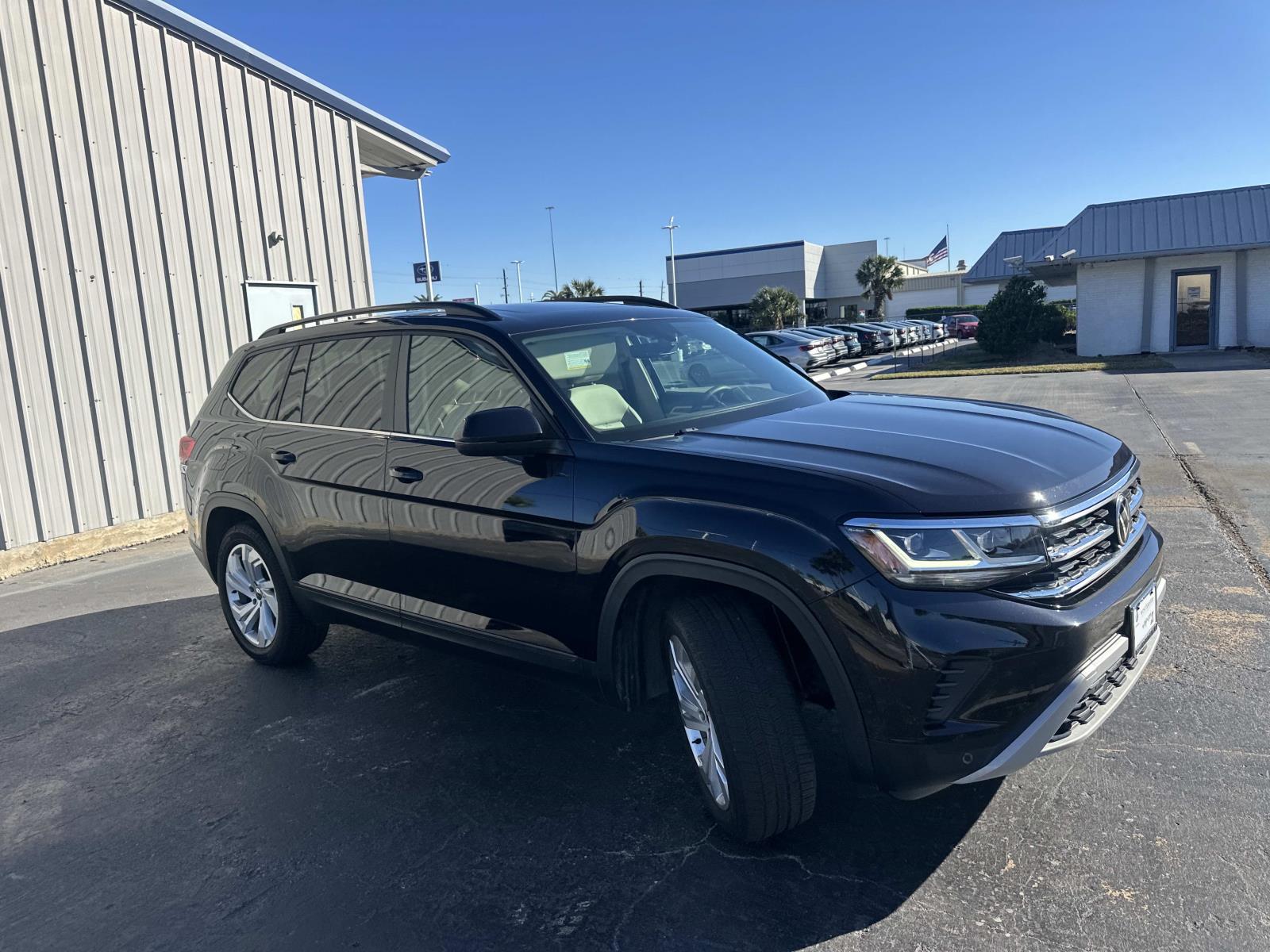 2021 Volkswagen Atlas V6 SE Technology photo 3