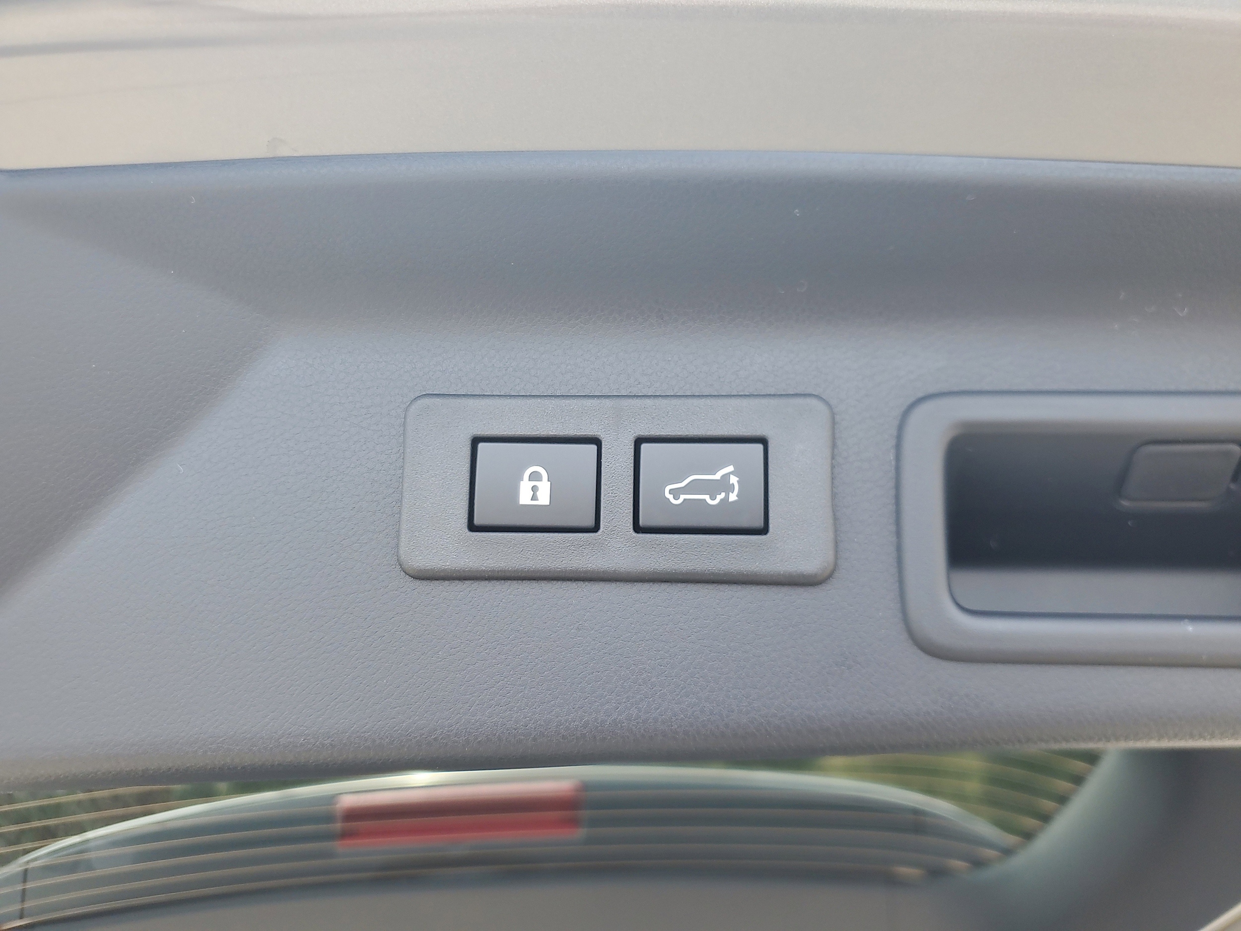 2026 Subaru Forester Sport - Photo 9