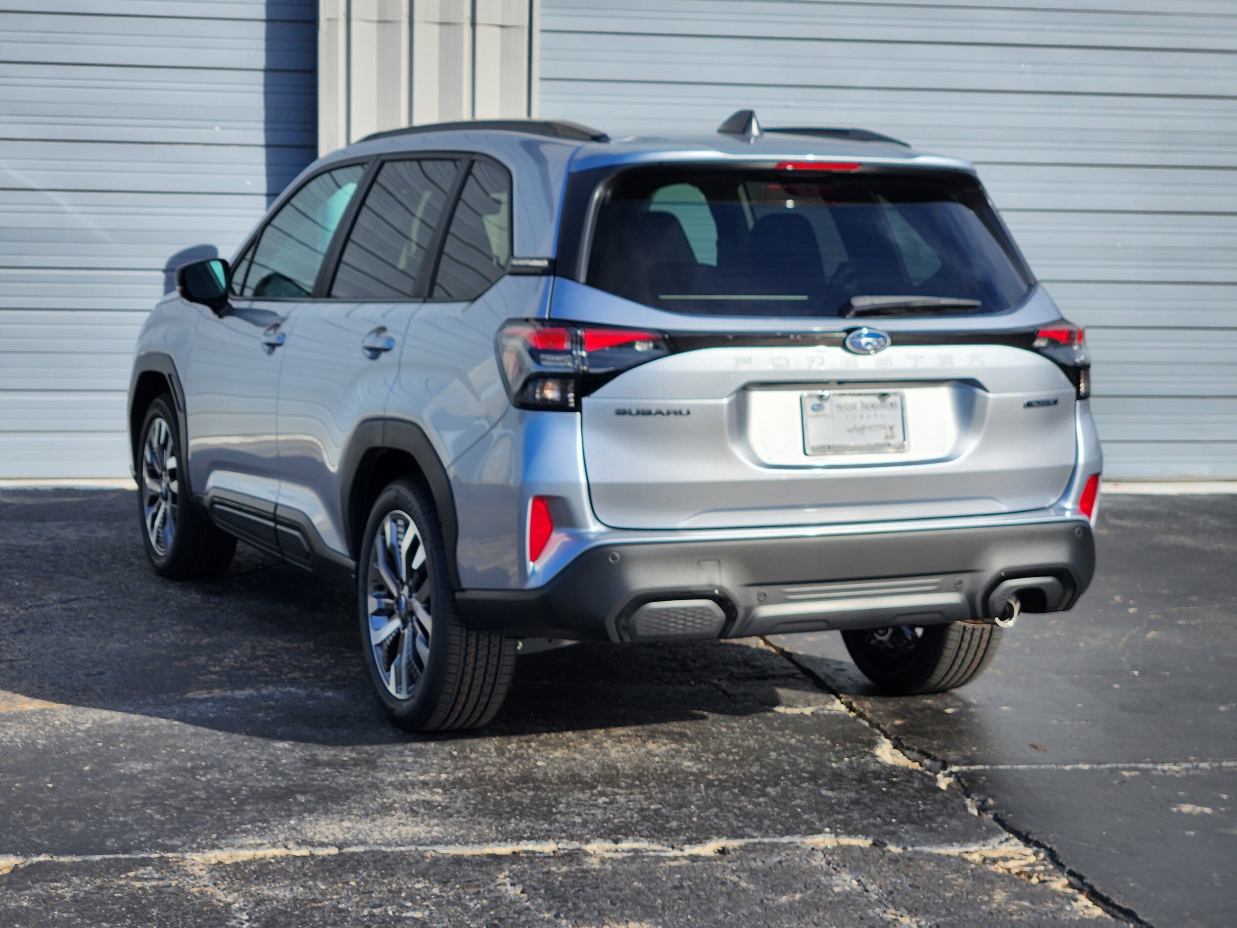 2026 Subaru Forester Touring photo 3