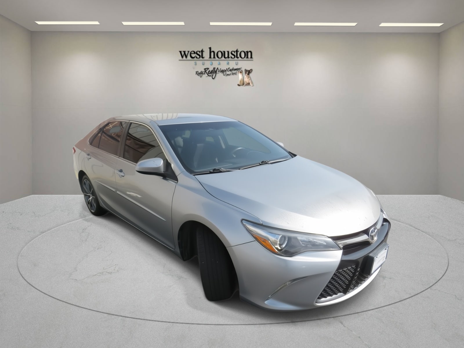 Used 2015 Toyota Camry XLE with VIN 4T1BF1FK4FU480725 for sale in Houston, TX