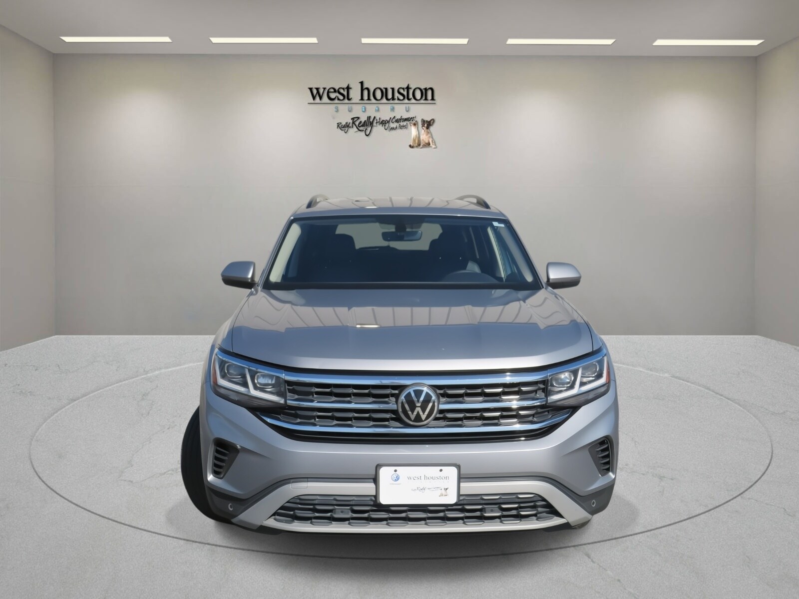 Used 2022 Volkswagen Atlas SE w/Tech with VIN 1V2WR2CA5NC507030 for sale in Houston, TX