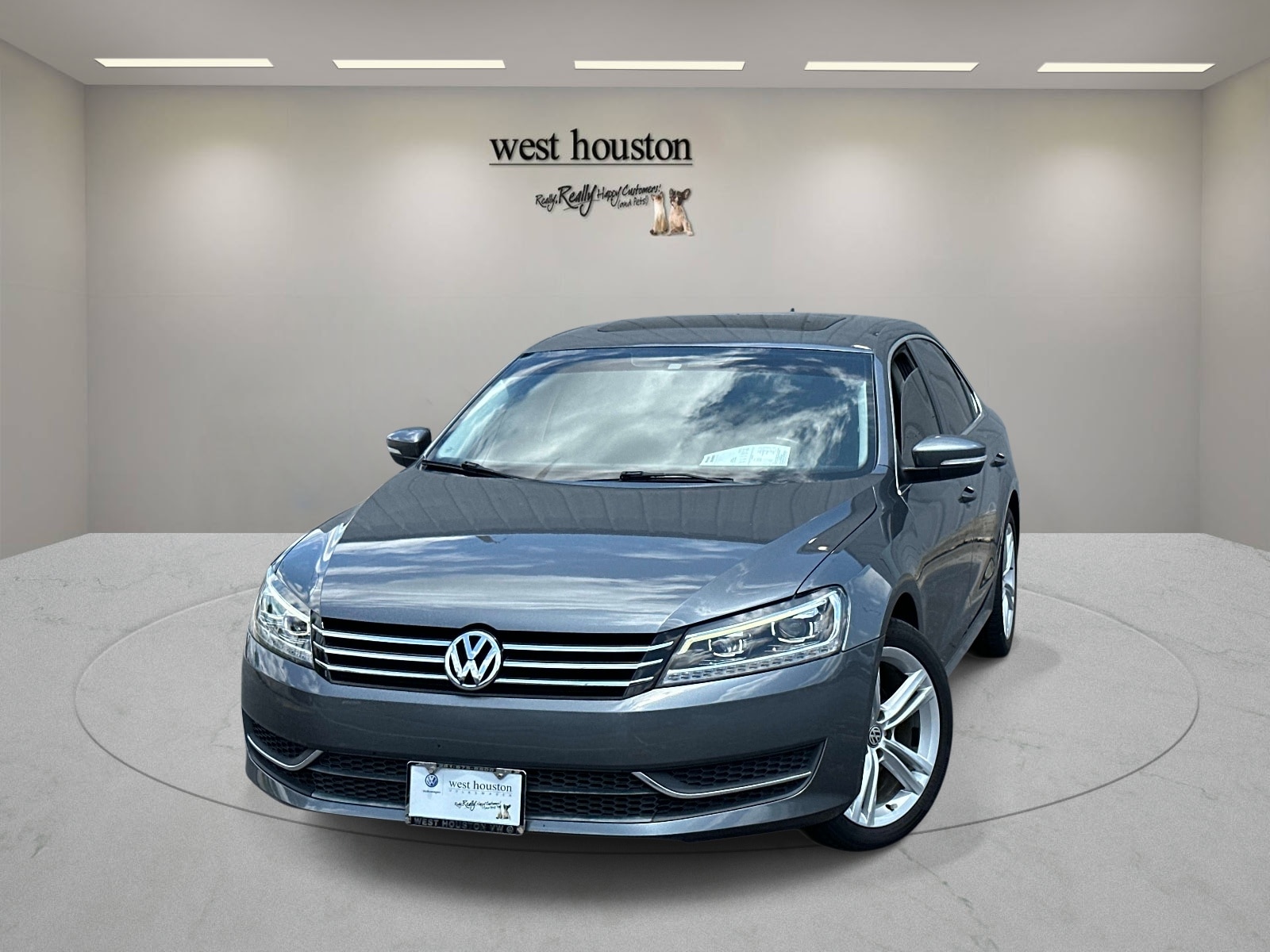2014 Volkswagen Passat 2.5L SE w/Sunroof Auto's photo