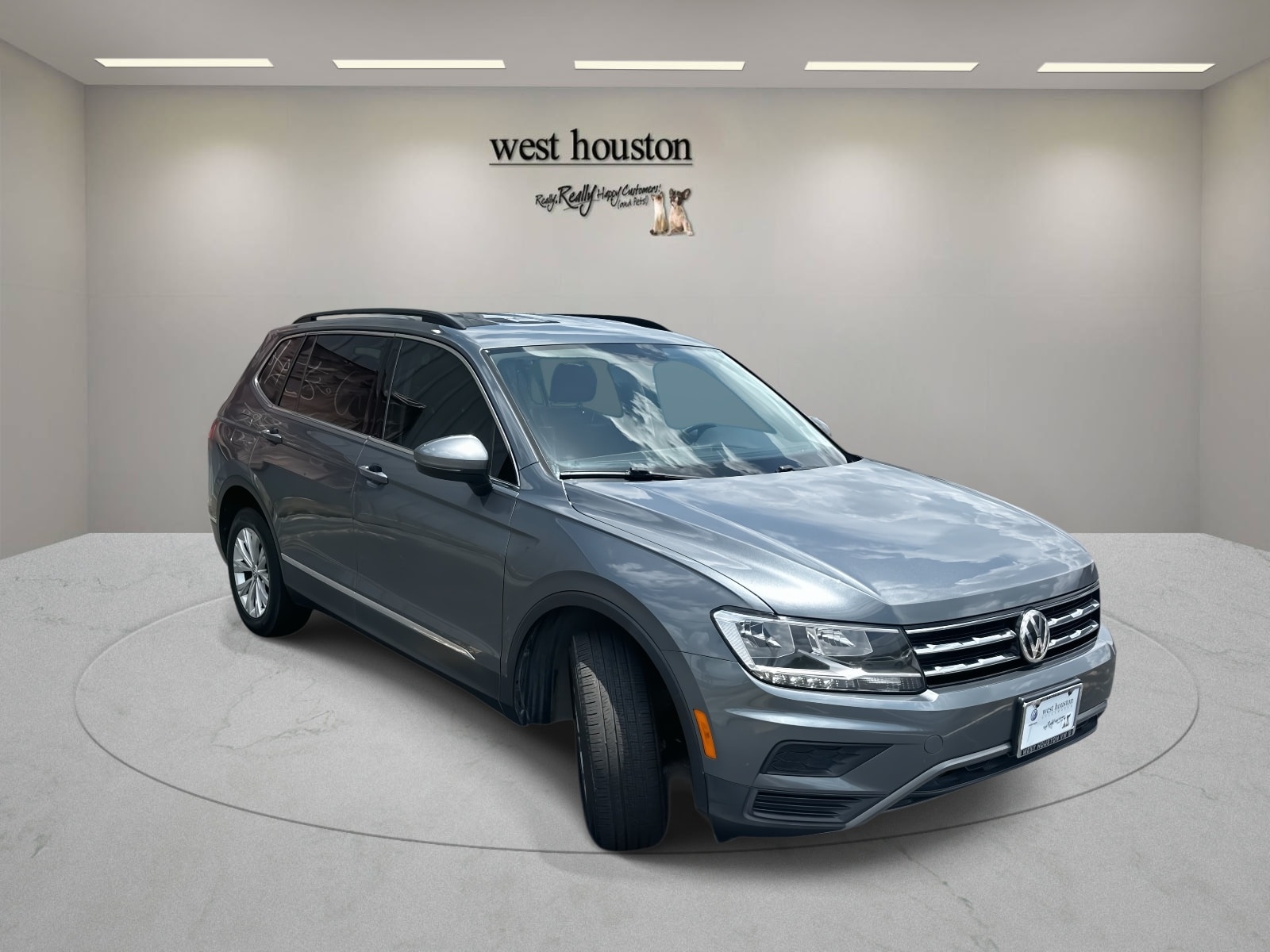 Used 2018 Volkswagen Tiguan SE with VIN 3VV3B7AX4JM177582 for sale in Houston, TX