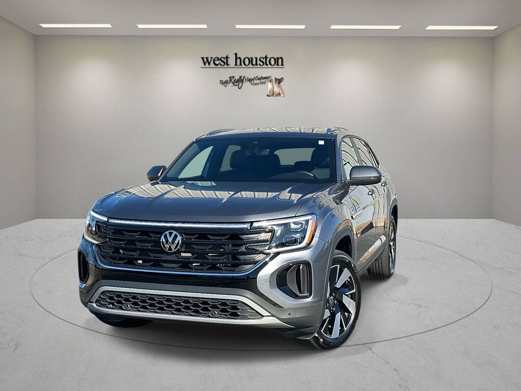 Certified 2025 Volkswagen Atlas Cross Sport 2.0T SE w/Technology FWD Sport Utility