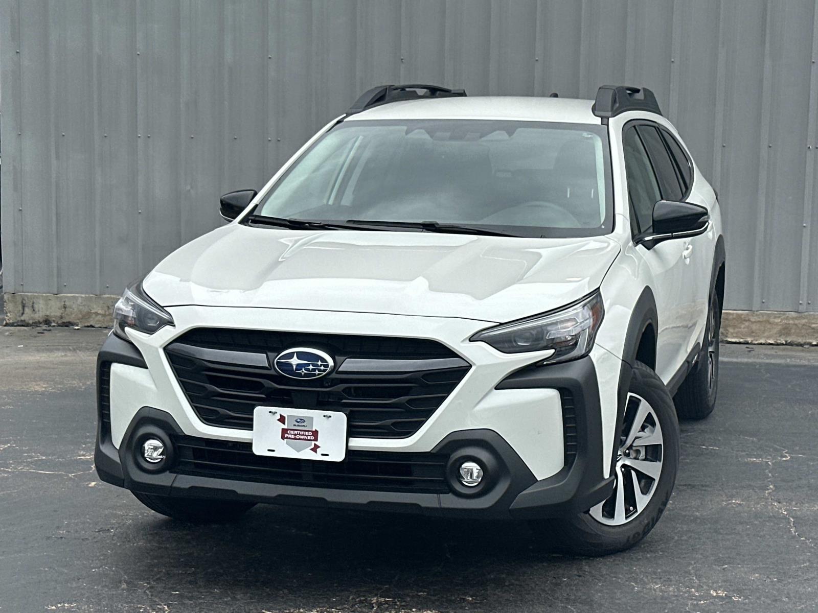 2025 Subaru Outback Premium's photo