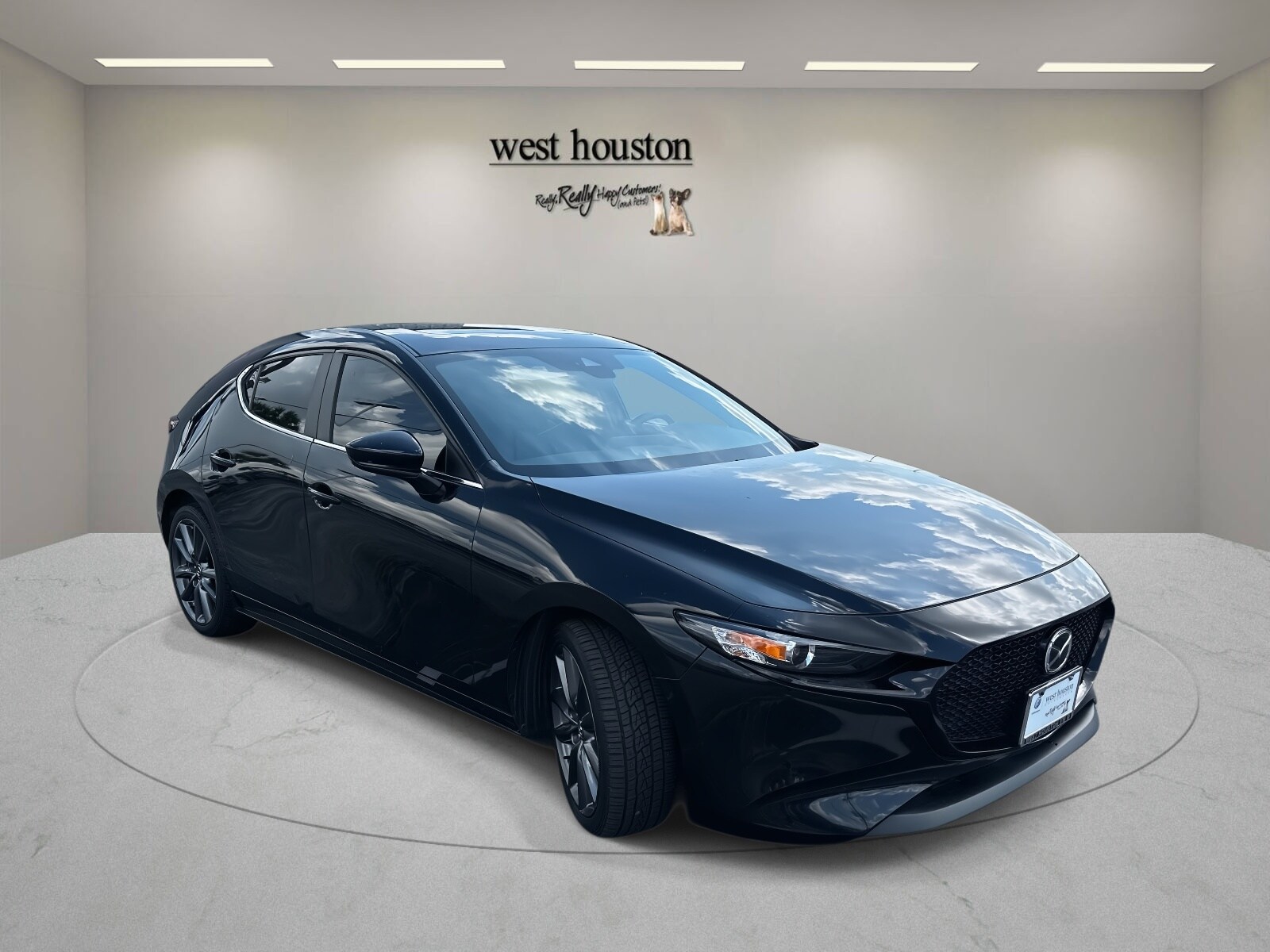 2022 Mazda Mazda3 Hatchback Preferred photo 2