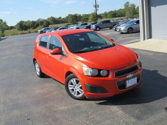 Used 2012 Chevrolet Sonic 2LS with VIN 1G1JA6SH4C4118565 for sale in Houston, TX