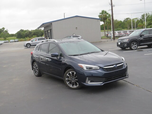 Used 2020 Subaru Impreza Limited with VIN 4S3GTAU6XL3705711 for sale in Houston, TX