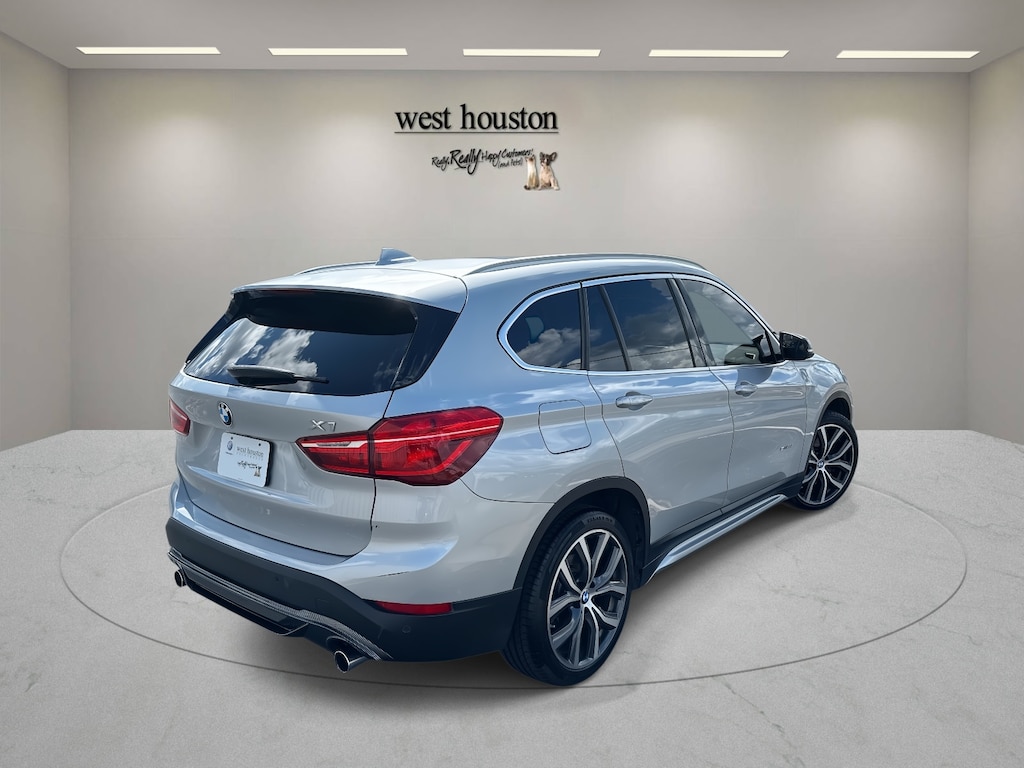 Used 2018 BMW X1 sDrive28i Sports Activity Vehicle Sport Utility