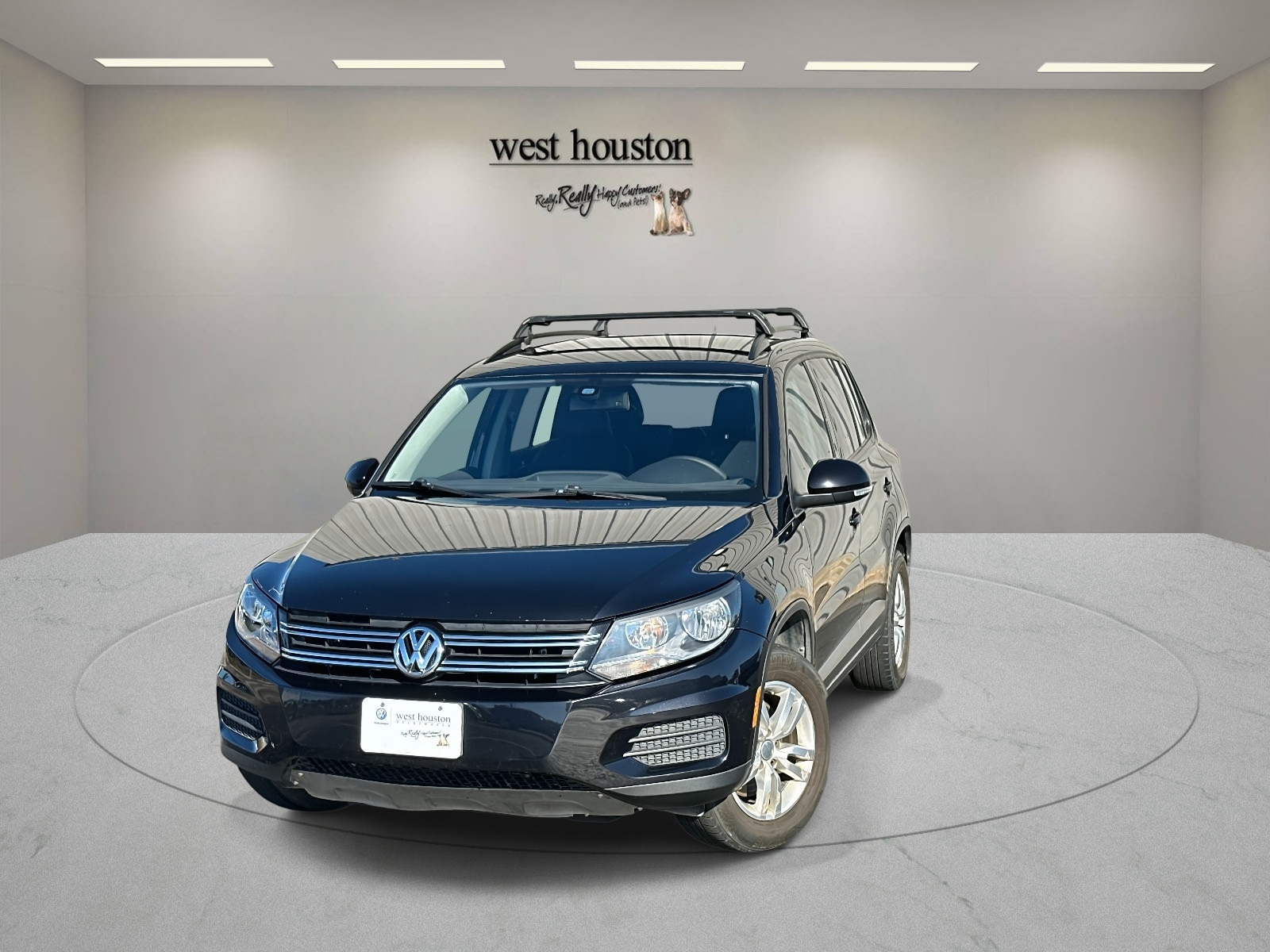 2017 Volkswagen Tiguan S's photo