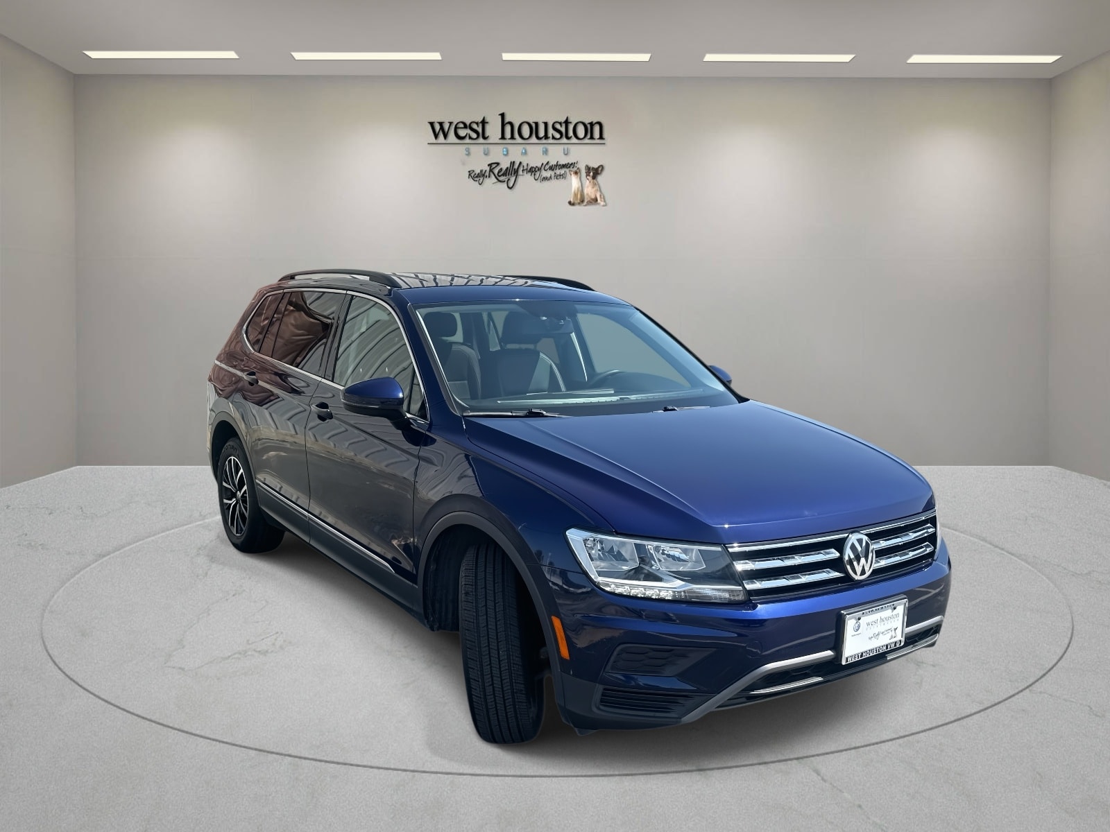 Used 2021 Volkswagen Tiguan SE with VIN 3VV3B7AX9MM136983 for sale in Houston, TX