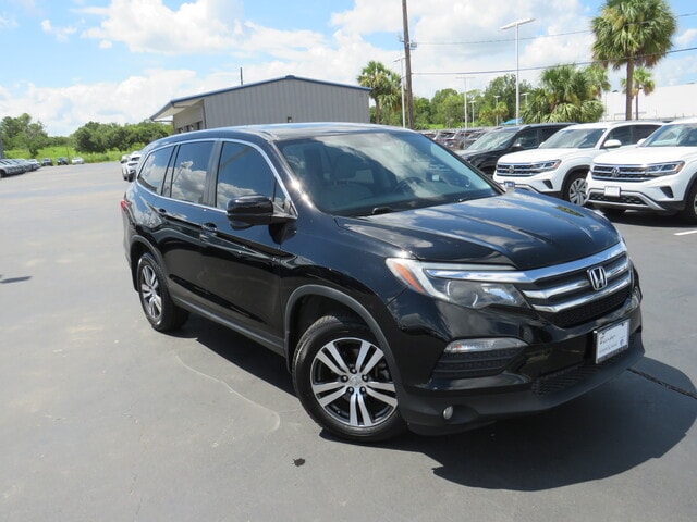 Used 2017 Honda Pilot EX-L with VIN 5FNYF5H52HB023680 for sale in Houston, TX