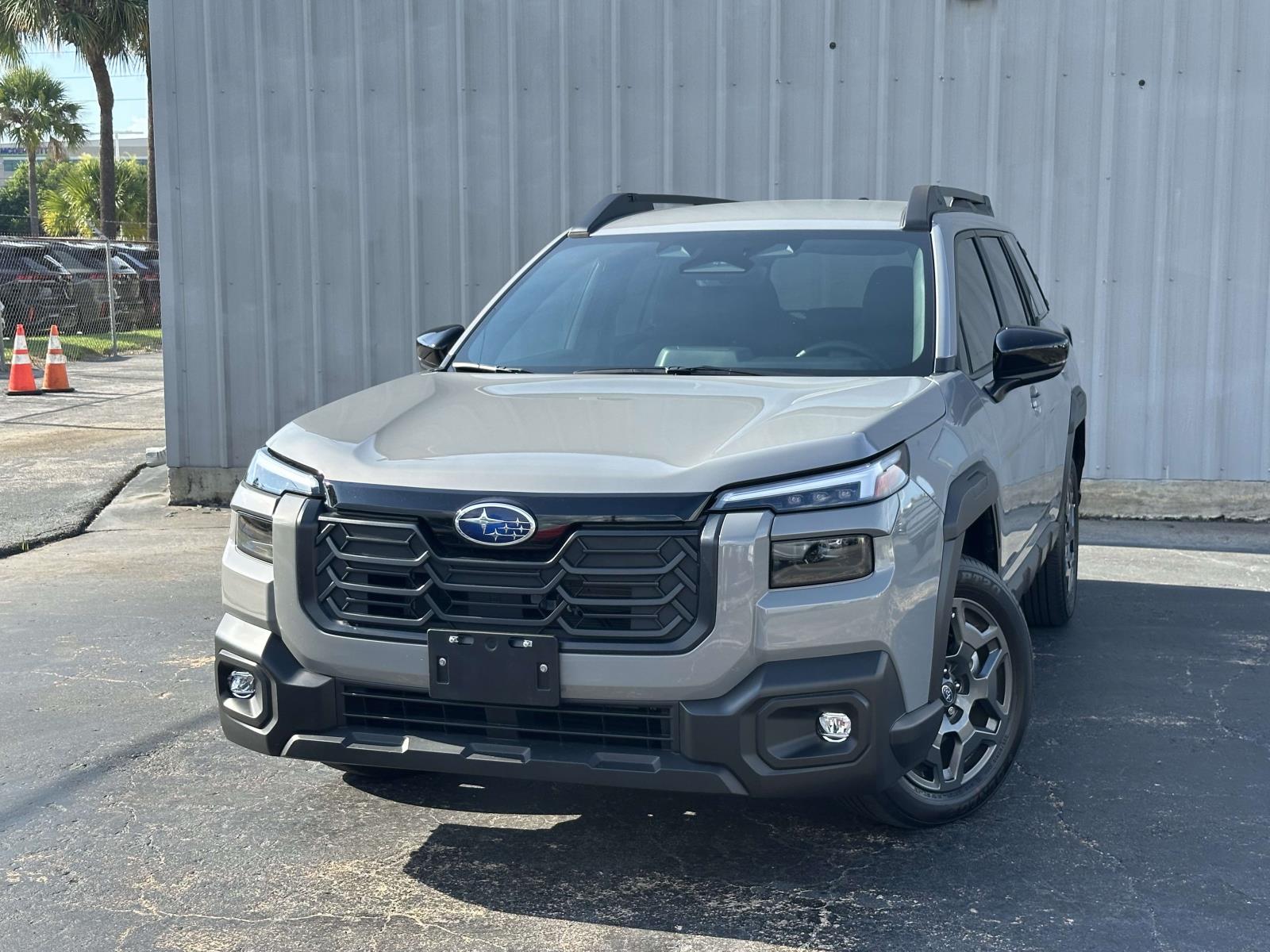 2026 Subaru Outback Premium's photo