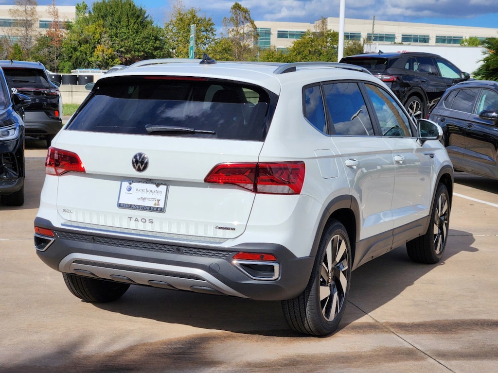 New 2024 Volkswagen Taos For Sale at West Houston Volkswagen VIN