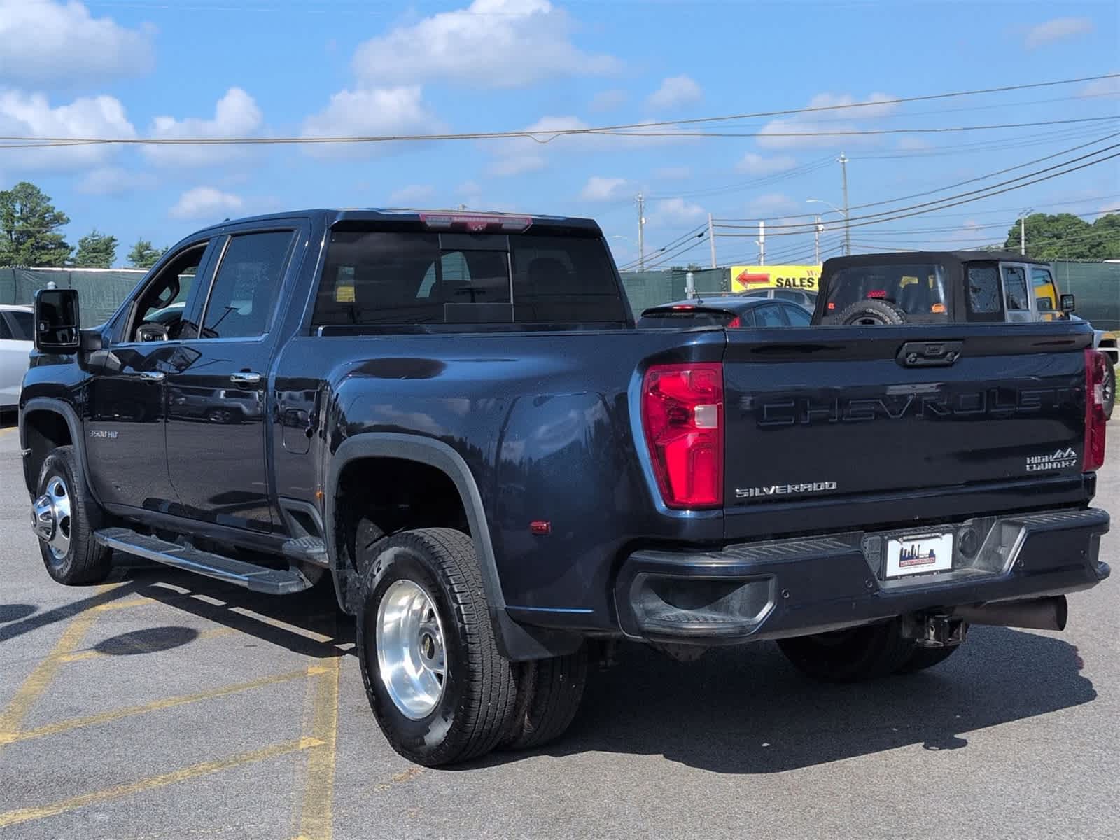 Thumbnail: 2021 Chevrolet Silverado 3500 - 6