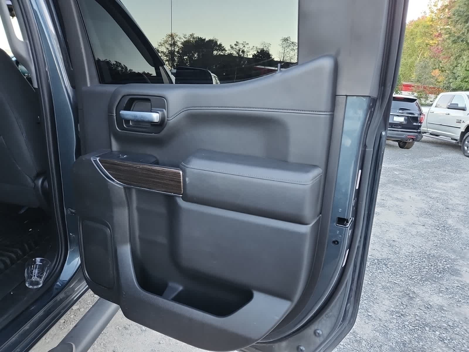 Thumbnail: 2021 Chevrolet Silverado 1500 - 24