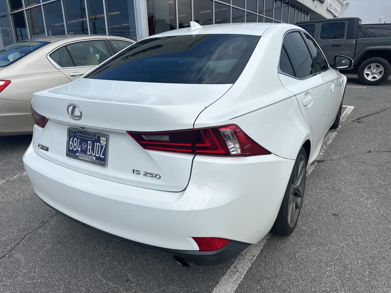 Thumbnail: 2015 Lexus IS - 9