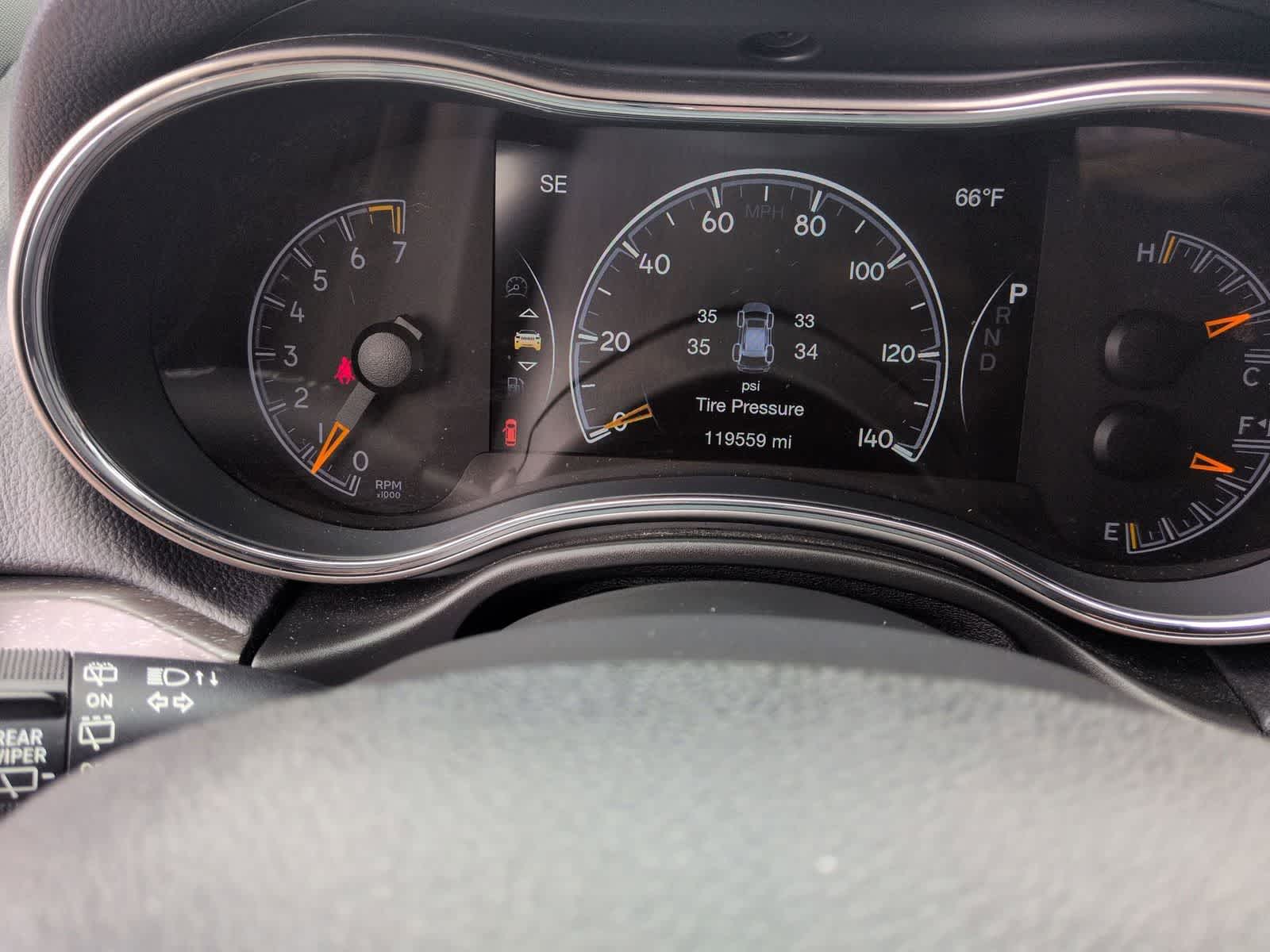 Thumbnail: 2018 Jeep Grand Cherokee - 29