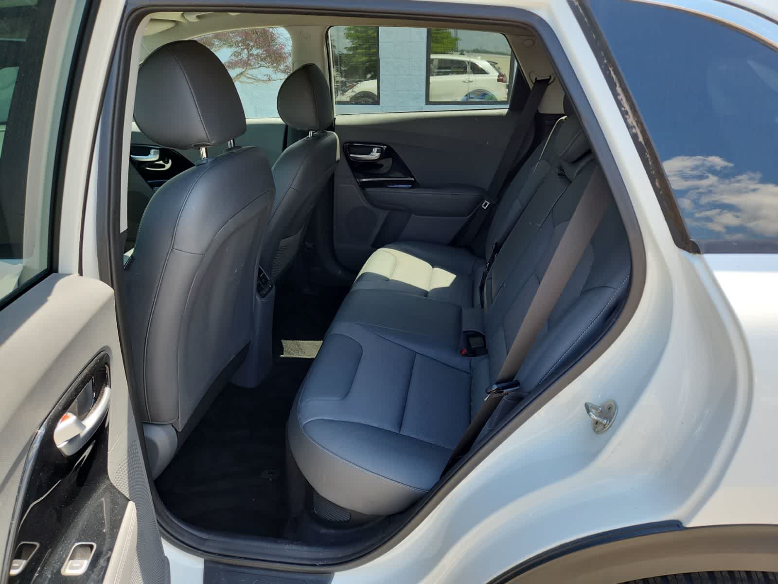 Thumbnail: 2019 Kia Niro - 23