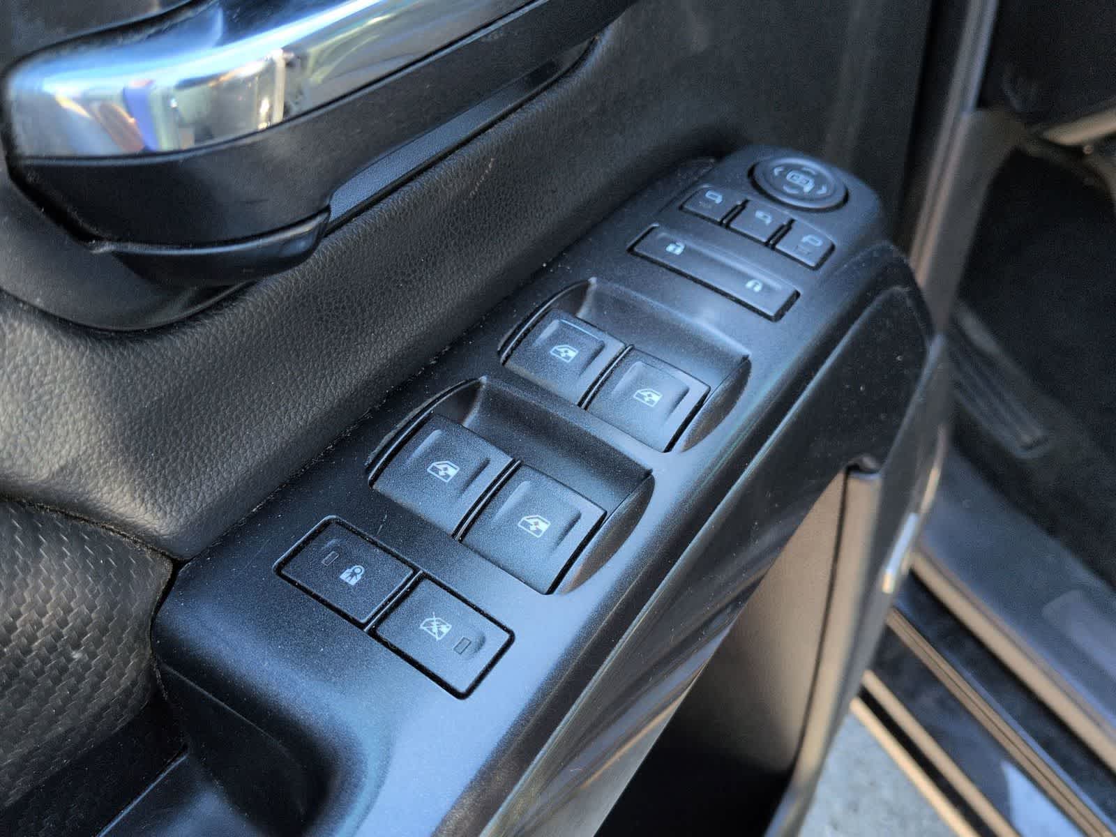 Thumbnail: 2014 GMC Sierra 1500 - 16