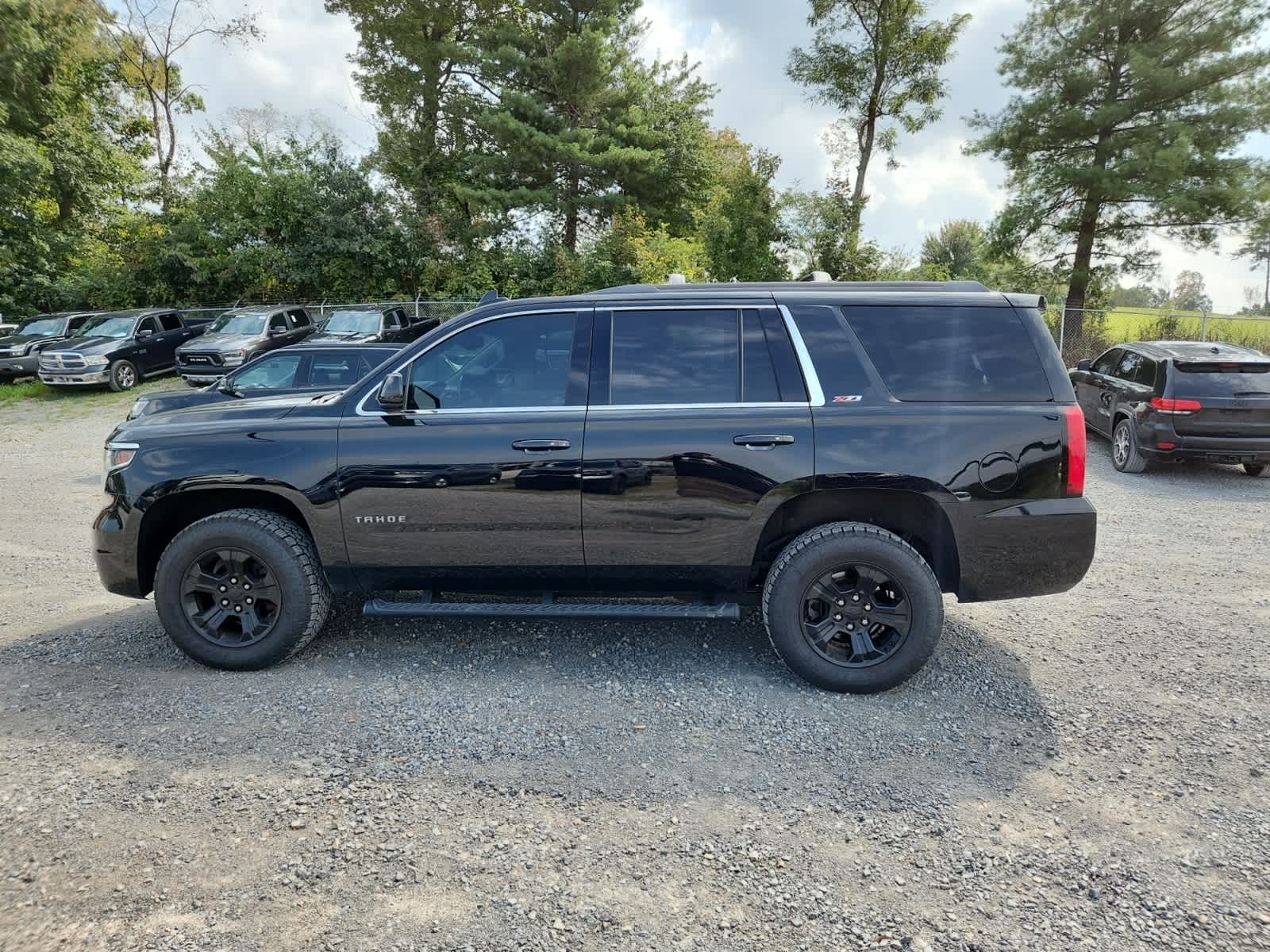 Thumbnail: 2019 Chevrolet Tahoe - 2
