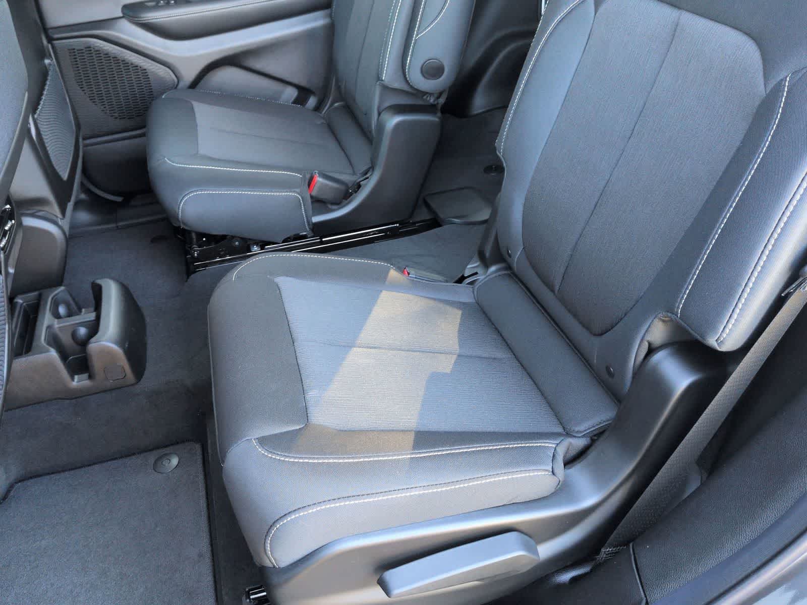 Thumbnail: 2025 Jeep Grand Cherokee L - 18