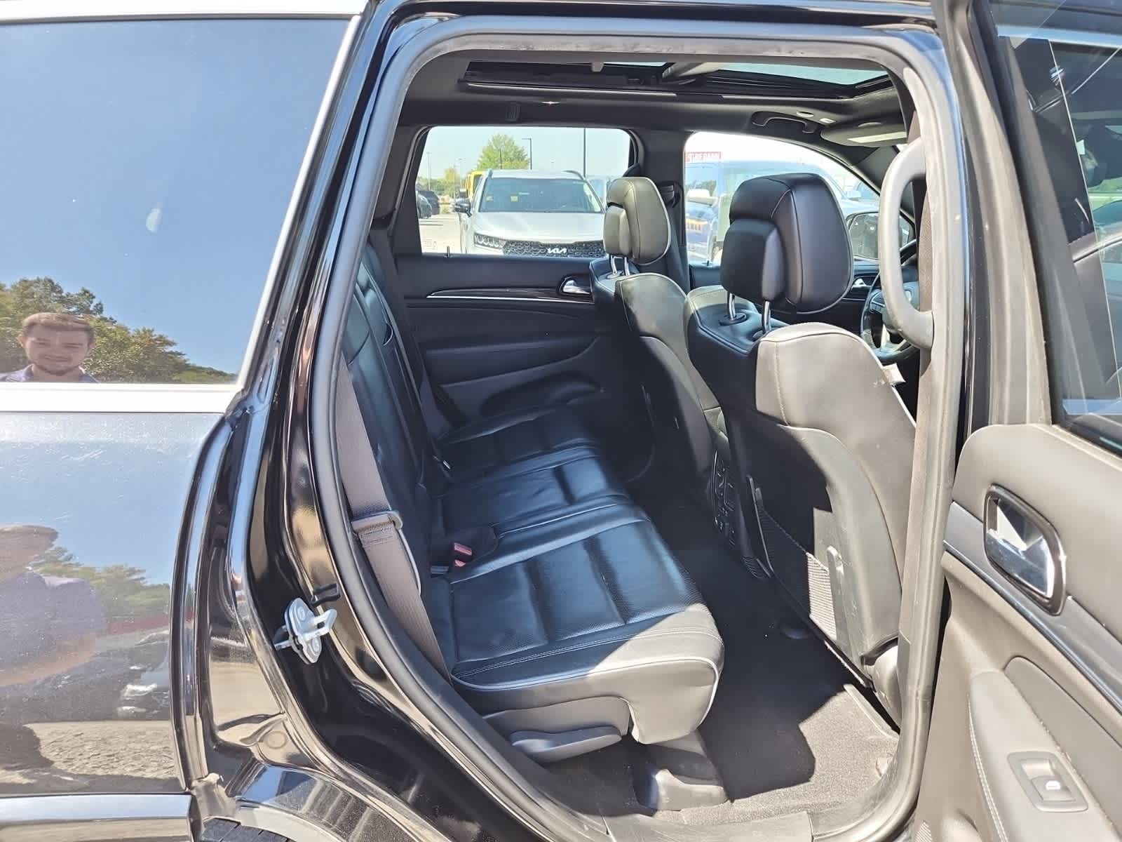 Thumbnail: 2020 Jeep Grand Cherokee - 23