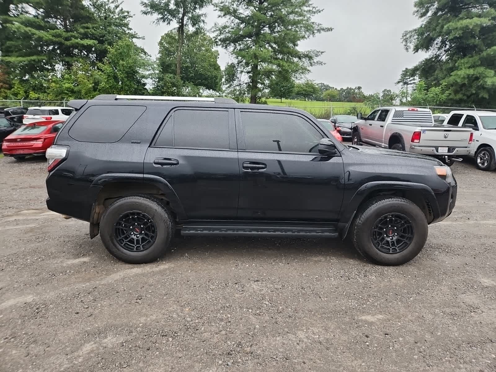 Thumbnail: 2023 Toyota 4Runner - 6