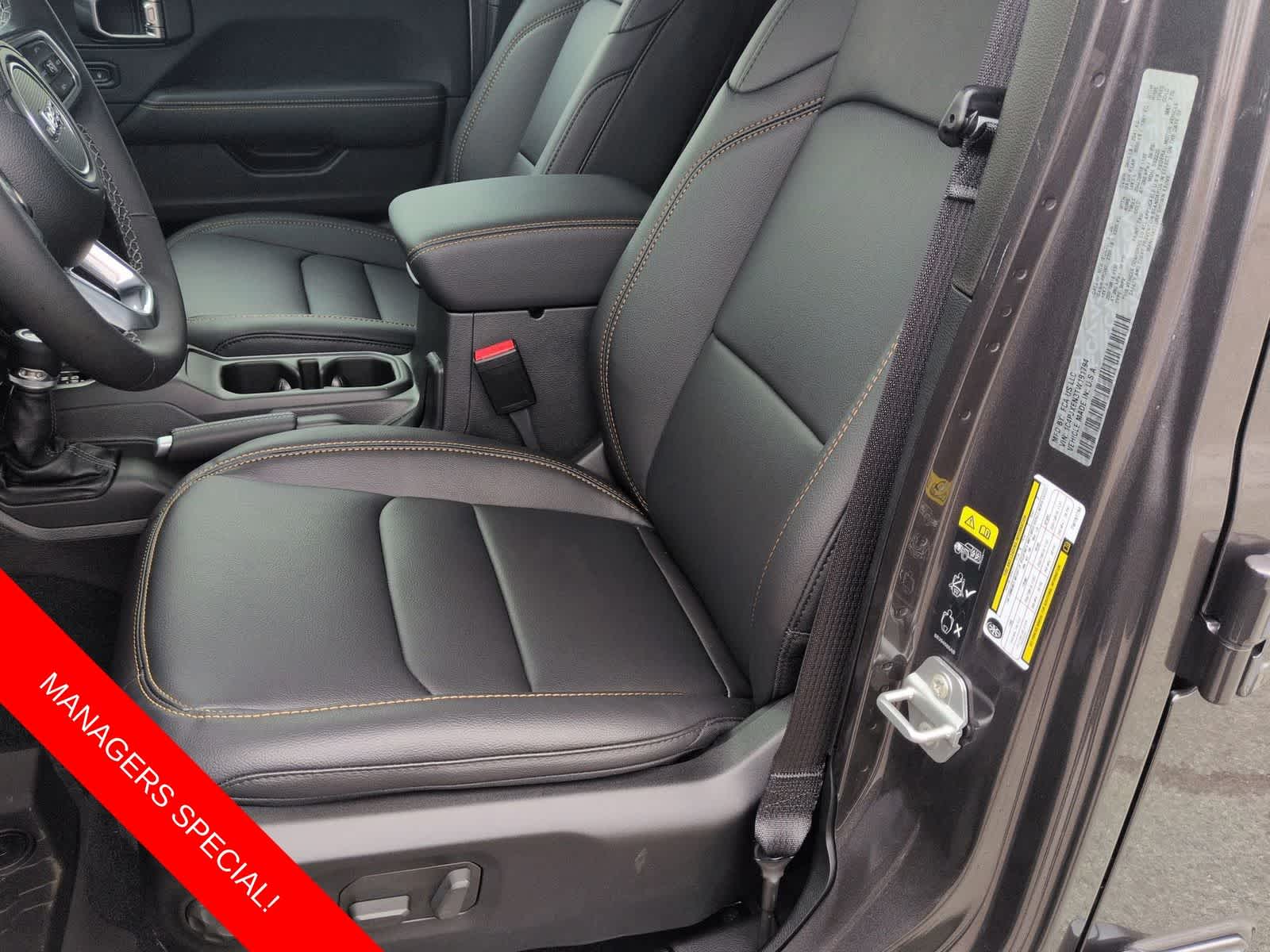 Thumbnail: 2026 Jeep Wrangler - 15