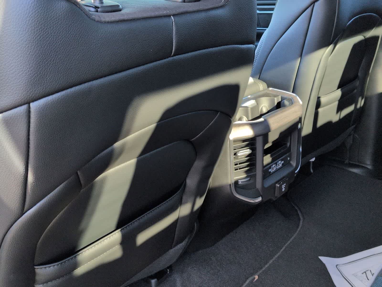 Thumbnail: 2026 RAM 1500 - 6