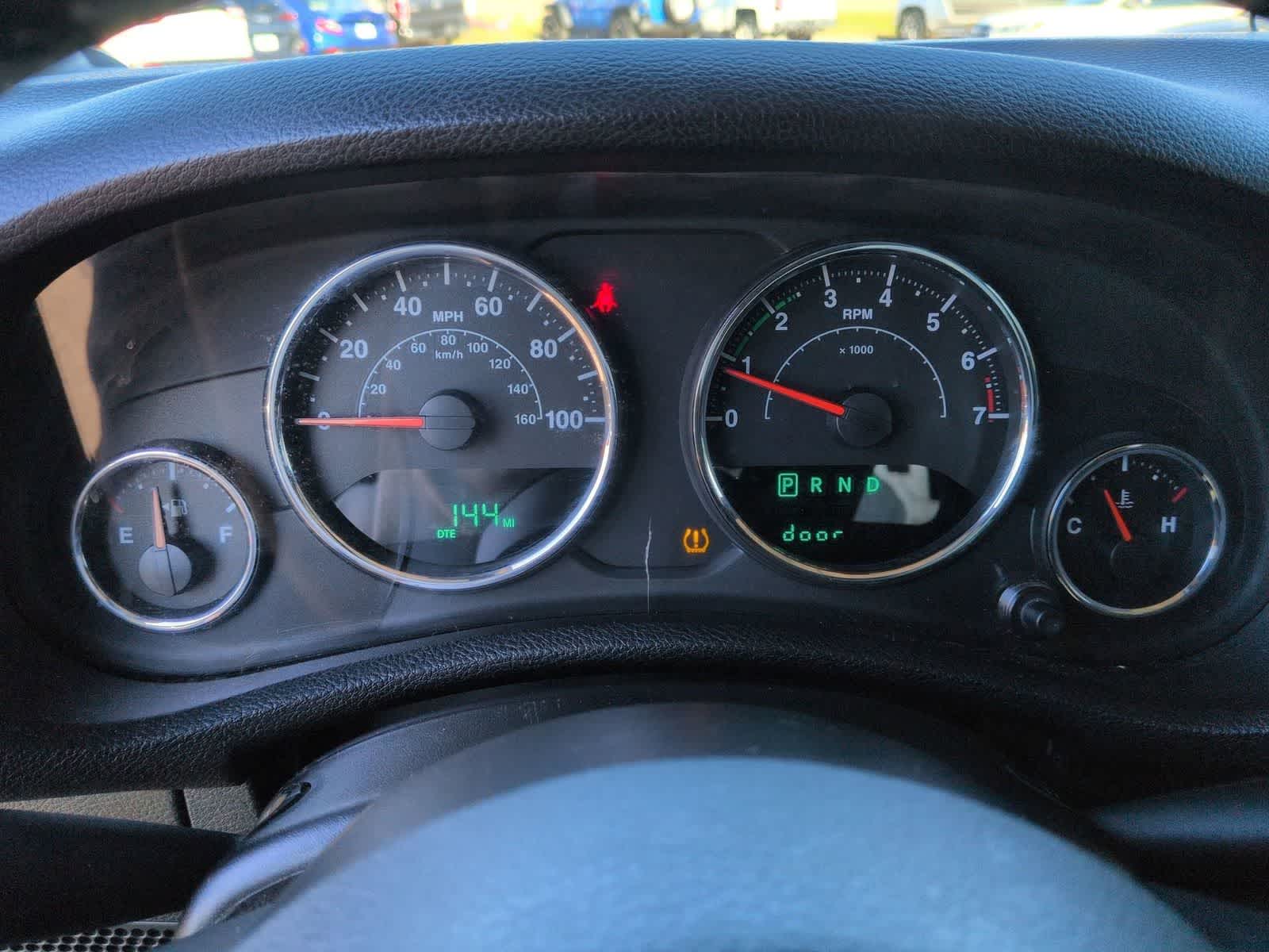 Thumbnail: 2015 Jeep Wrangler - 20