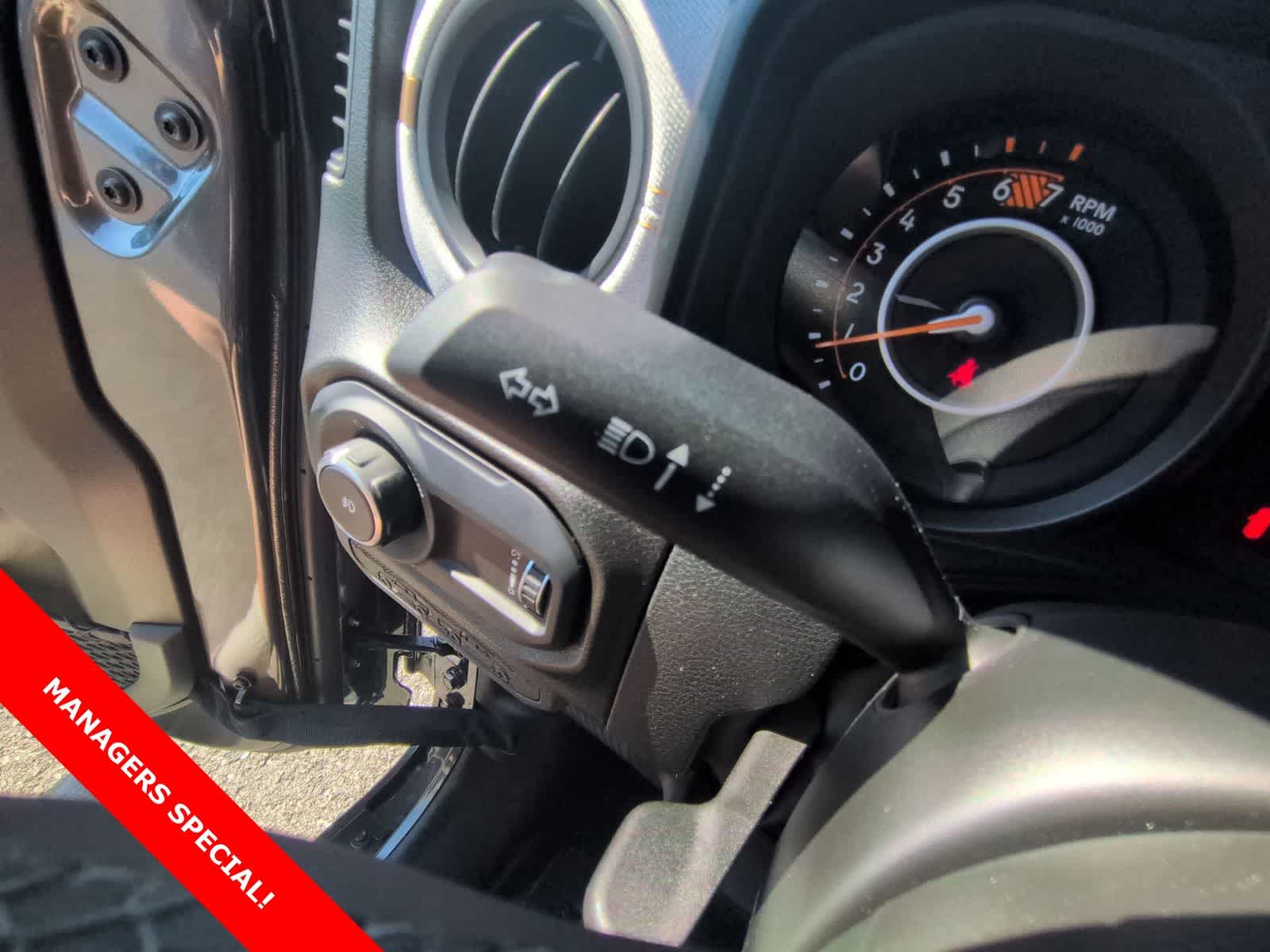 Thumbnail: 2025 Jeep Wrangler - 26