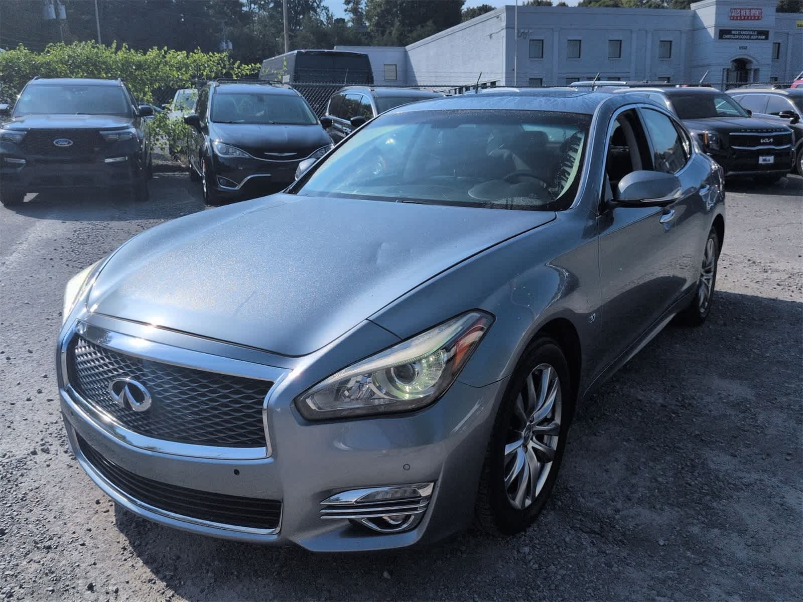 Thumbnail: 2017 INFINITI Q70 - 4
